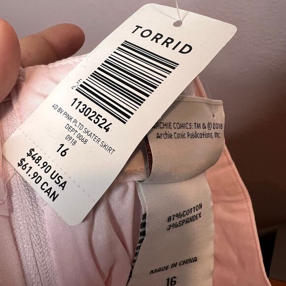 Torrid Betty and Veronica Pleated Skater Skirt new with tags powered pink - Picture 7 of 12